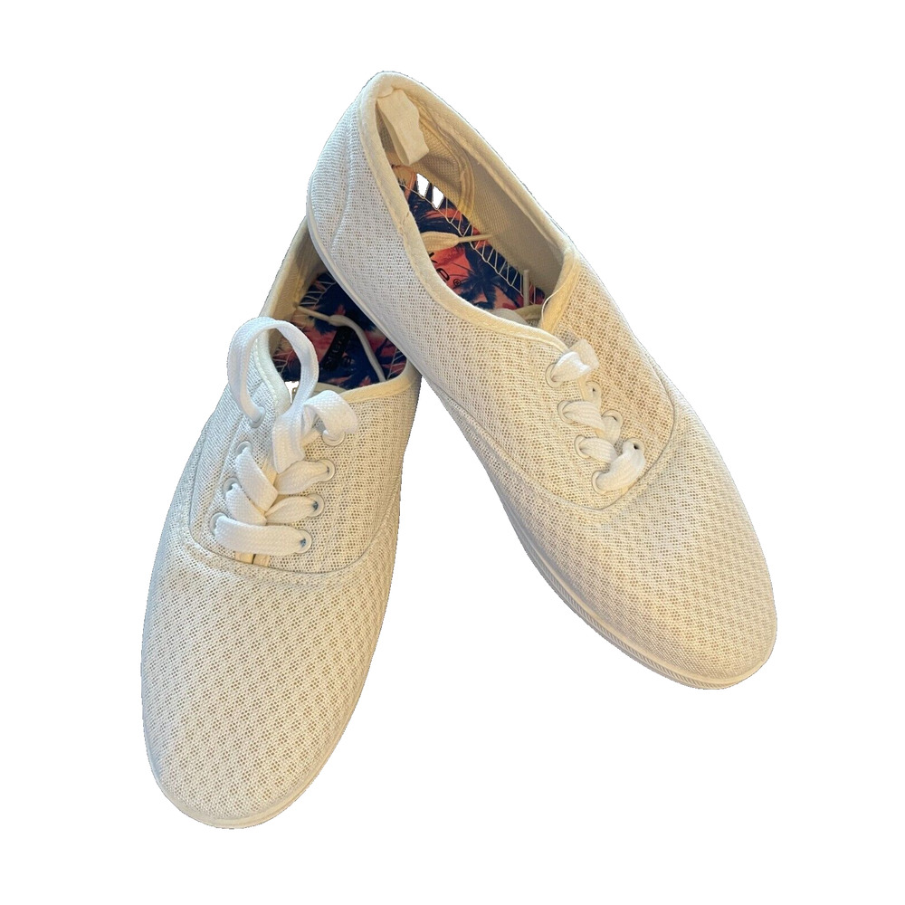 Take A Walk Women's Off-White Tennis Style Shoes Size 9. B4